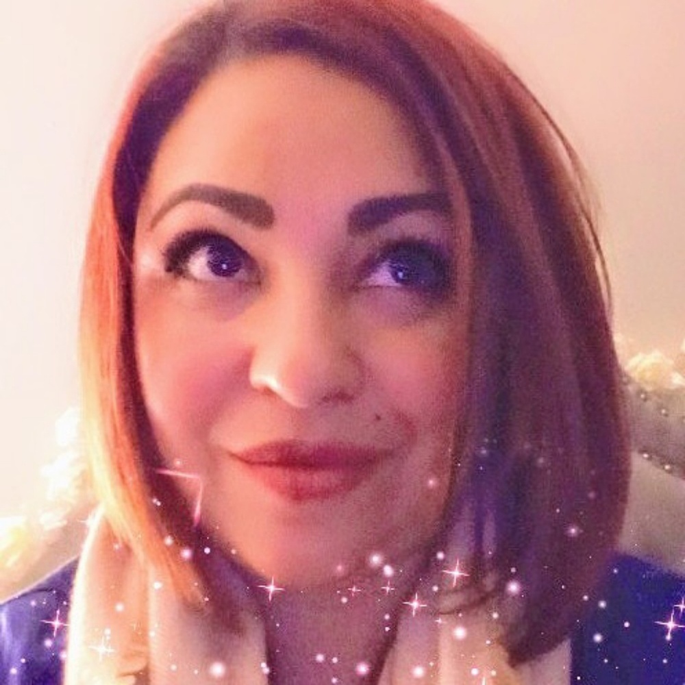 Meet your Posher, Yolanda